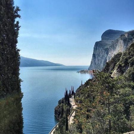 Villa Linfano Torbole Sul Garda ภายนอก รูปภาพ