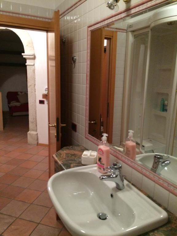 Villa Linfano Torbole Sul Garda ภายนอก รูปภาพ